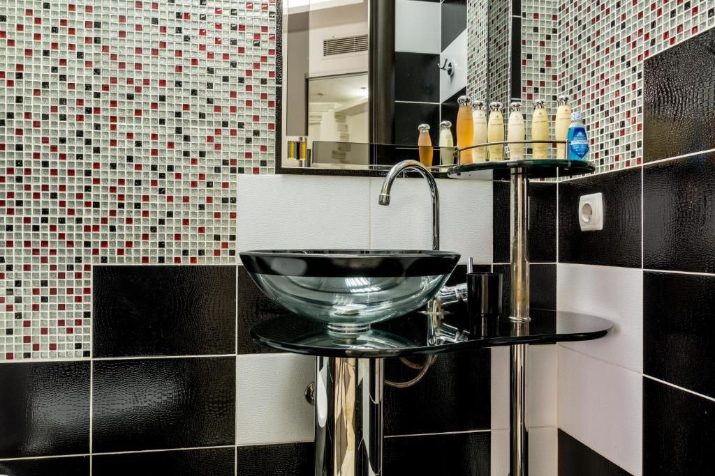 Апартаменты Cozy Apartment in Most City Center Днепр-53
